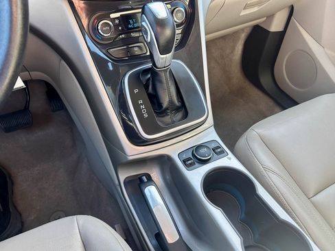 Used 2013 Ford Escape SEL image 23