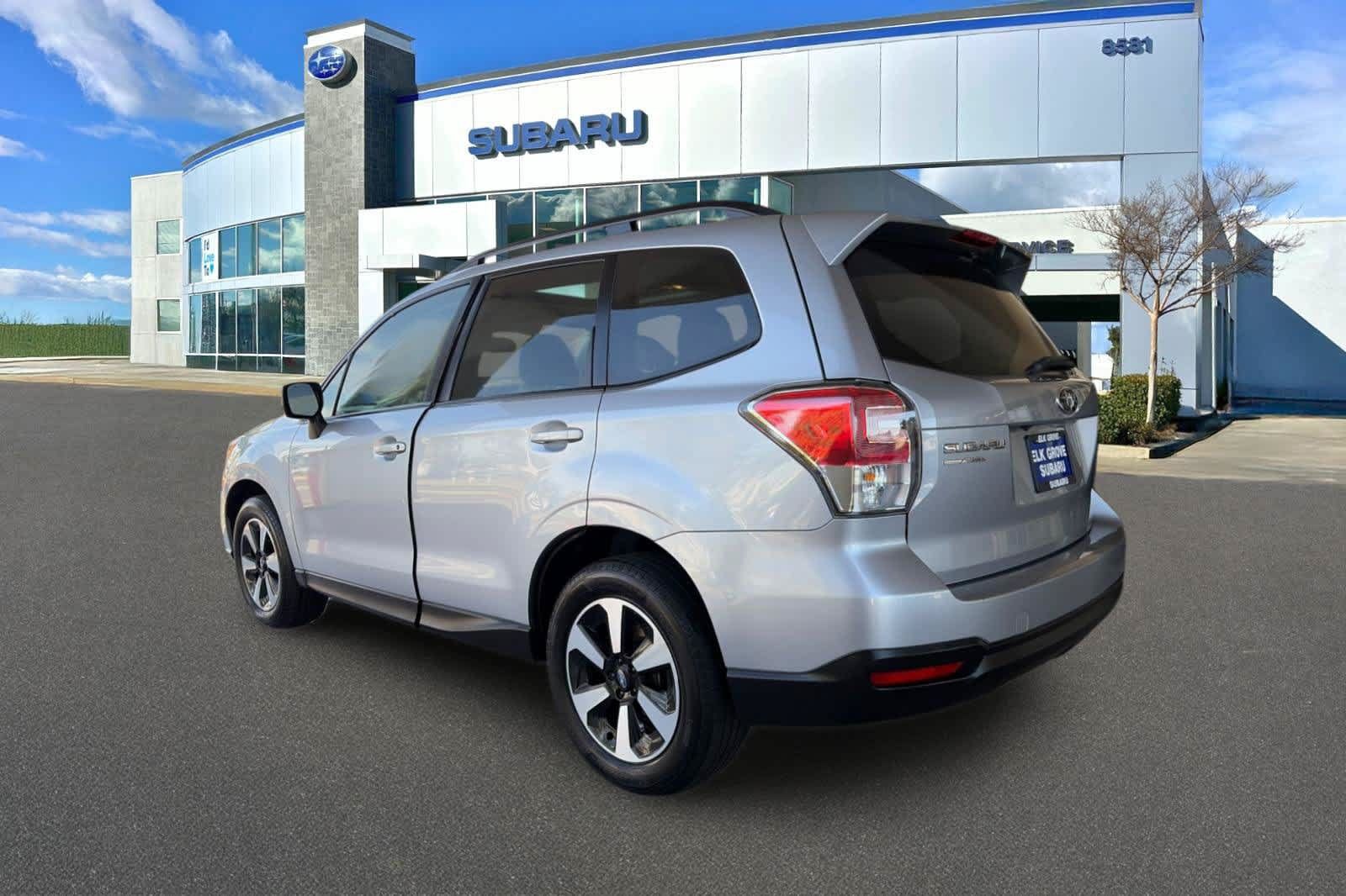 Used 2017 Subaru Forester 2.5i Premium AWD/4WD image 8