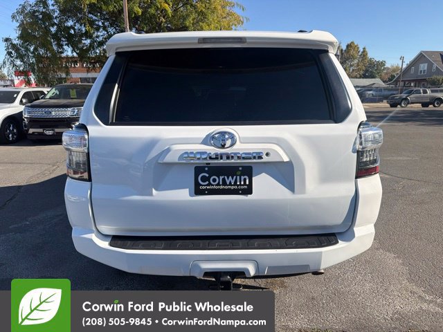 Used 2021 Toyota 4Runner SR5 AWD/4WD image 6