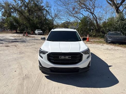 Used 2021 GMC Terrain SLE w/ Driver Convenience Package image 14