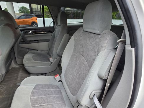 Used 2014 Buick Enclave Convenience FWD image 33