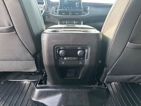 Used 2023 Chevrolet Tahoe Z71 w/ Luxury Package image 23