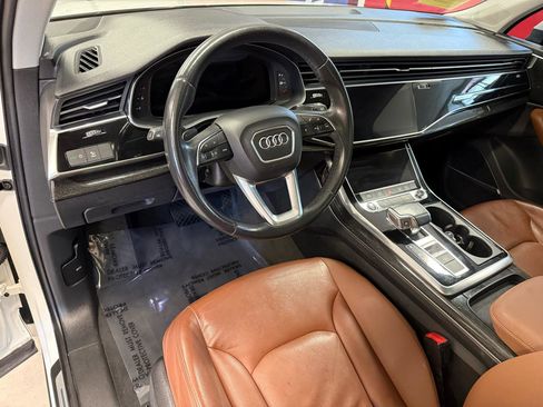Used 2021 Audi Q7 3.0T Premium Plus AWD/4WD image 28