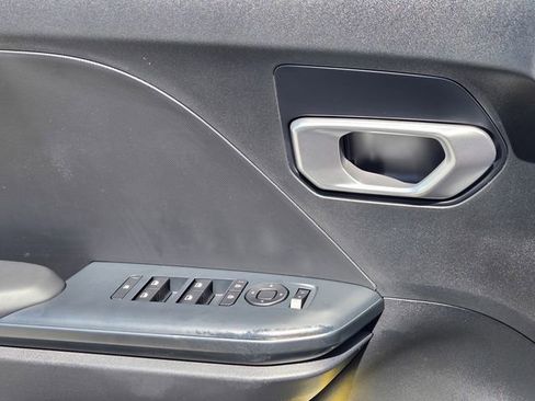 New 2026 Kia K4 FWD image 14