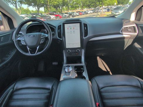 Used 2024 Ford Edge SEL AWD/4WD image 15