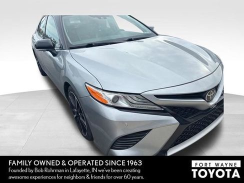 Used 2020 Toyota Camry XSE w/ Driver Assist Package FWD image 3