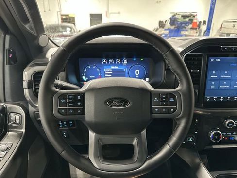 Used 2025 Ford F150 Lariat w/ Equipment Group 501A Mid image 15