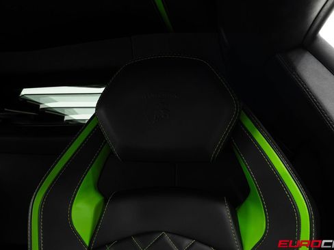 Used 2018 Lamborghini Aventador S AWD/4WD image 42