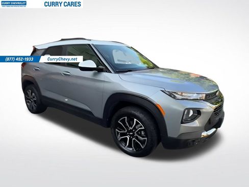 Used 2023 Chevrolet TrailBlazer ACTIV w/ Convenience Package AWD/4WD image 1