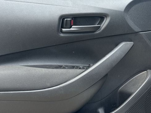 Used 2025 Toyota Corolla LE FWD image 23
