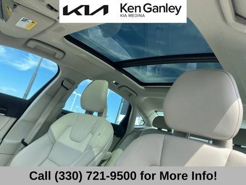 Used 2019 Volvo S90 T5 Momentum w/ Protection Package AWD/4WD image 35