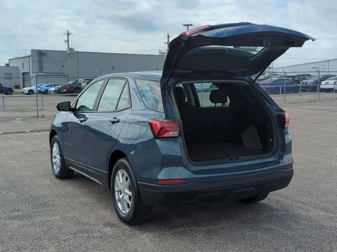 Used 2024 Chevrolet Equinox LS image 10