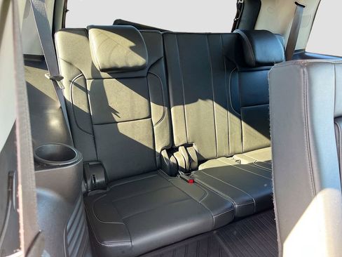 Used 2020 GMC Yukon SLT w/ Open Road Package RWD image 30