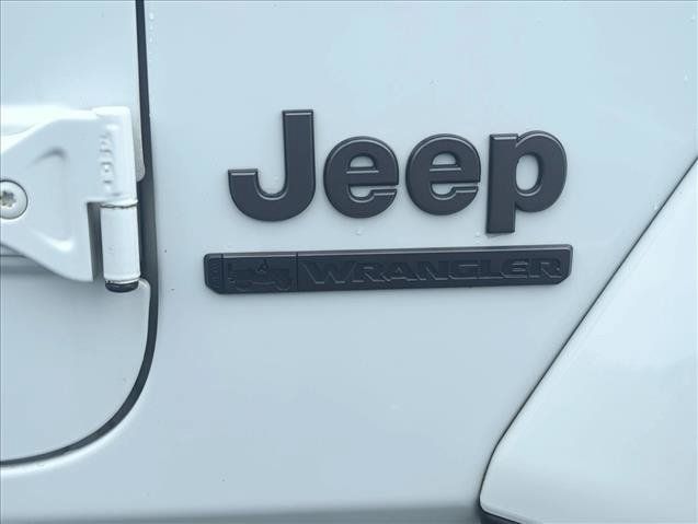 Used 2021 Jeep Wrangler Sport AWD/4WD image 6