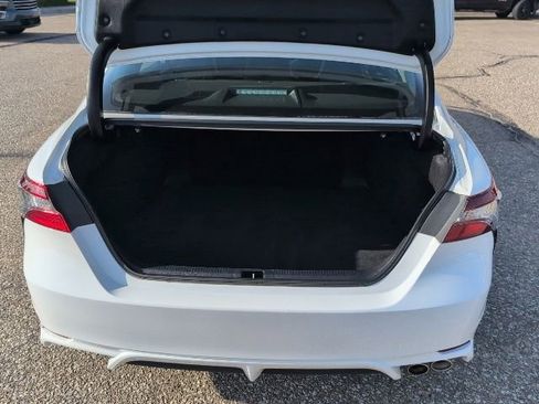 Used 2024 Toyota Camry SE FWD image 20