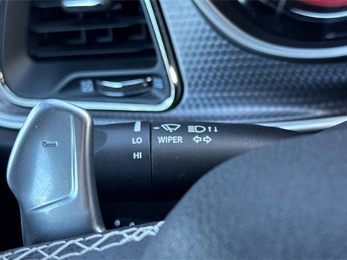 Used 2019 Dodge Challenger SRT Hellcat image 38