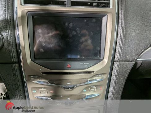 Used 2011 Lincoln MKX AWD w/ 101A Rapid Spec Order Code image 15