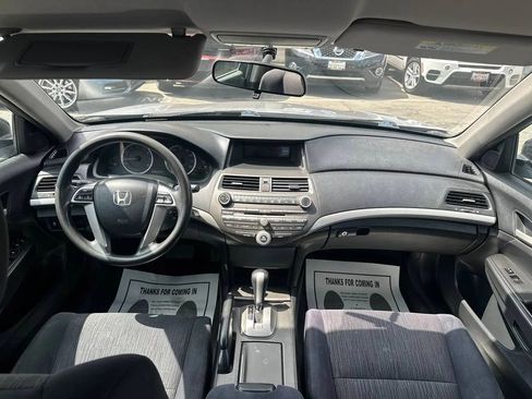Used 2012 Honda Accord LX image 30