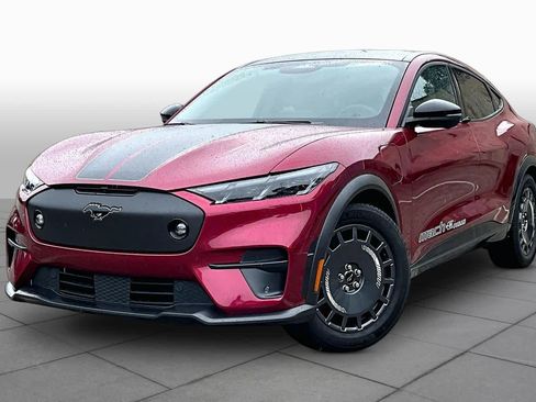 Used 2025 Ford Mustang Mach-E GT AWD/4WD image 34