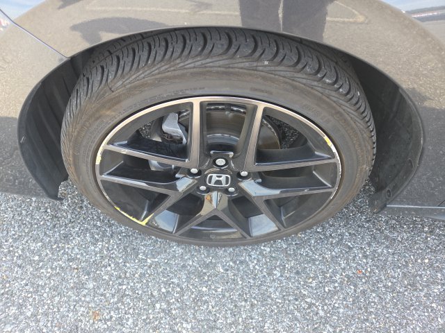 Used 2024 Honda Civic Sport Touring image 16