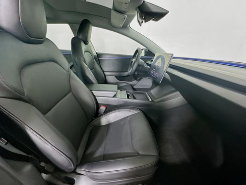 Used 2024 Tesla Model 3 Long Range image 32