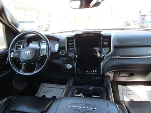 Used 2019 RAM 1500 Limited AWD/4WD image 22