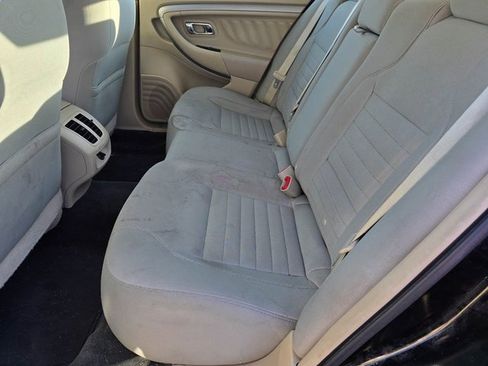 Used 2018 Ford Taurus SE image 14