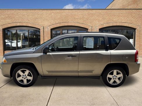 Used 2008 Jeep Compass Sport AWD/4WD image 11