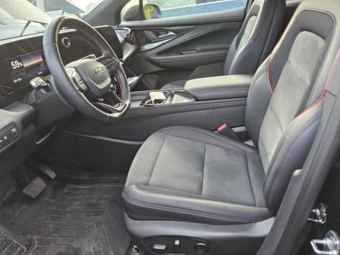 Used 2025 Chevrolet Blazer EV RS AWD/4WD image 8