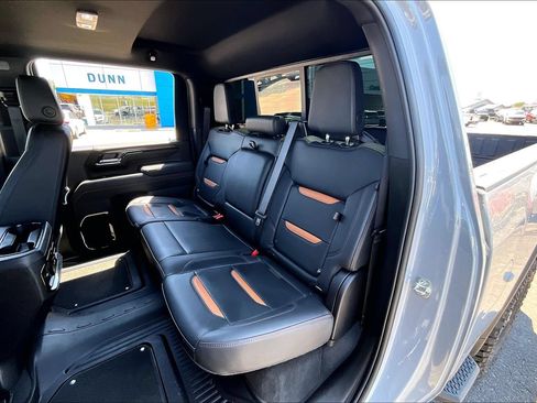 Used 2025 GMC Sierra 2500 AT4 w/ AT4 Premium Plus Package AWD/4WD image 28