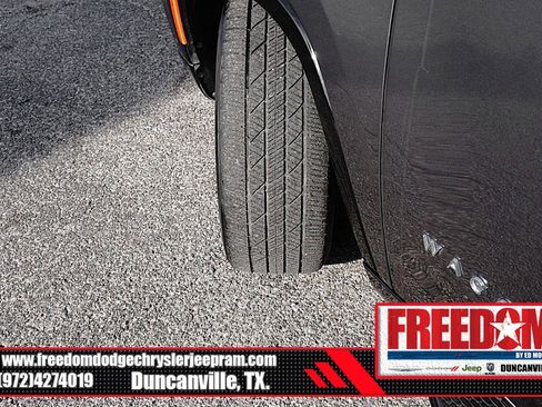Used 2022 Jeep Wagoneer Series II RWD image 44