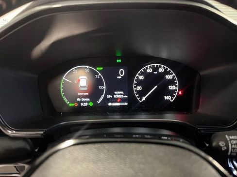 Used 2025 Honda CR-V Sport Touring image 23