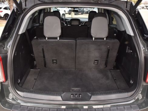 Certified 2023 Ford Explorer XLT w/ Equipment Group 202A image 37