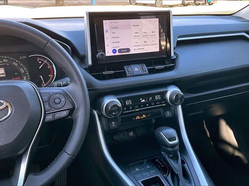 Used 2024 Toyota RAV4 XLE Premium image 7