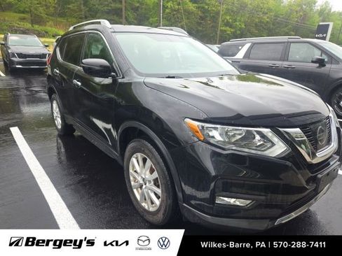 Used 2017 Nissan Rogue SV AWD/4WD image 5