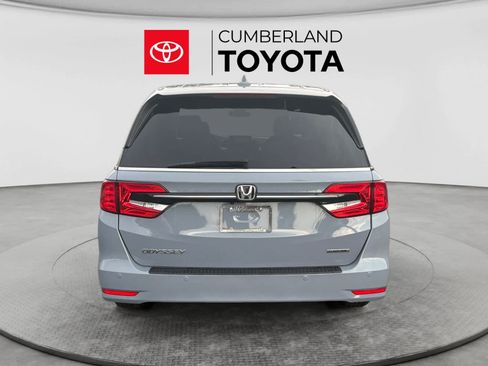 Used 2023 Honda Odyssey Touring image 4