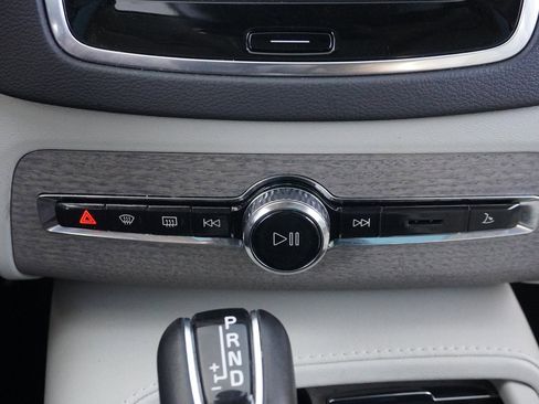 Used 2022 Volvo XC90 T6 Inscription w/ Advanced Package image 65