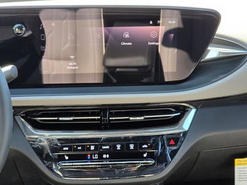 New 2026 Buick Envista Avenir FWD image 8