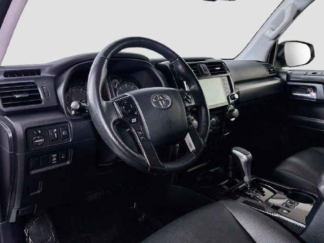 Used 2024 Toyota 4Runner TRD Off-Road Premium AWD/4WD image 10