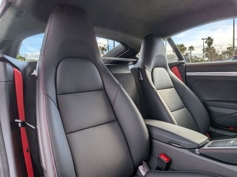 Used 2025 Porsche 718 Cayman GT4 image 22