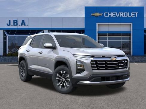 New 2026 Chevrolet Equinox LT image 7