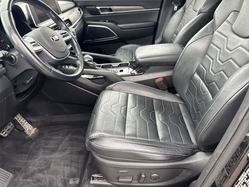 Used 2021 Kia Telluride SX w/ SX Prestige Package image 11