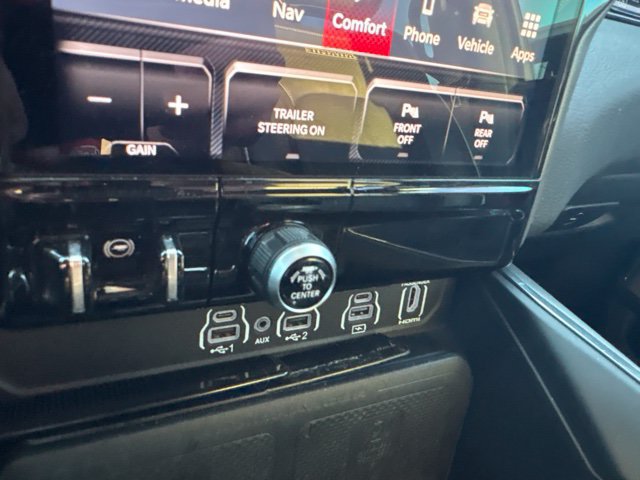 Used 2025 RAM 1500 Laramie w/ Night Edition AWD/4WD image 22