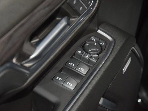 Used 2024 Chevrolet Silverado 2500 LTZ w/ LTZ Convenience Package AWD/4WD image 53
