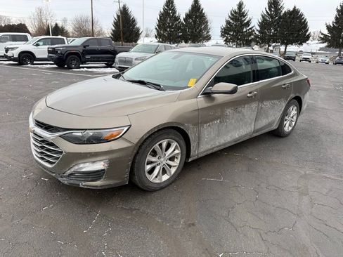 Used 2020 Chevrolet Malibu LT image 9