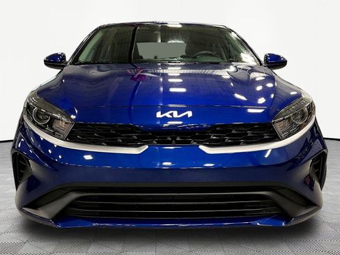Used 2024 Kia Forte LXS FWD image 2