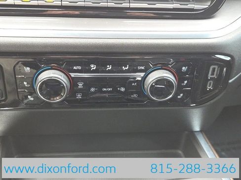 Used 2023 Chevrolet Silverado 1500 High Country image 24