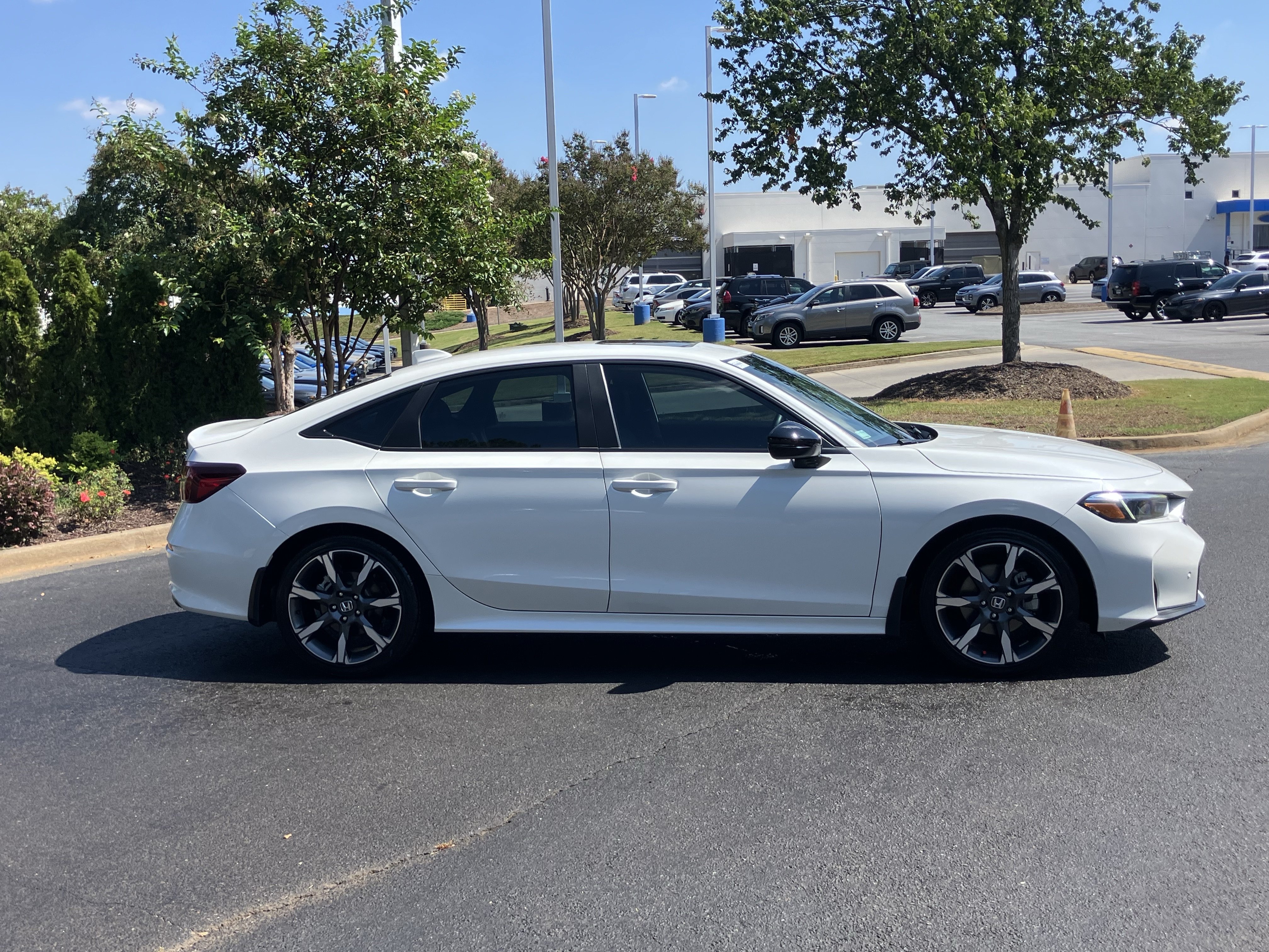 Certified 2025 Honda Civic Sport Touring image 11