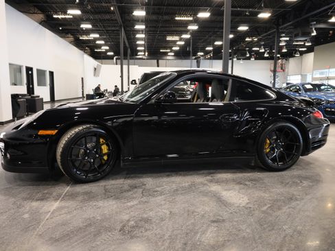Used 2011 Porsche 911 Turbo image 8