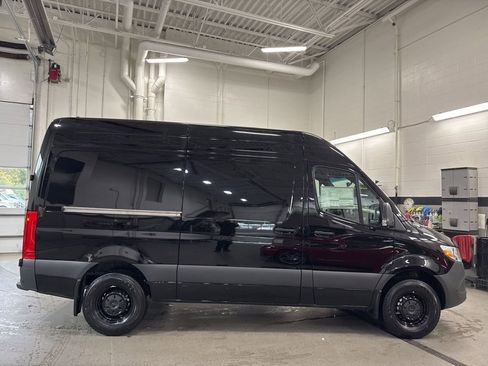 New 2026 Mercedes-Benz Sprinter 2500 image 6